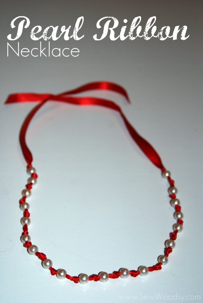 Ribbon - Necklace