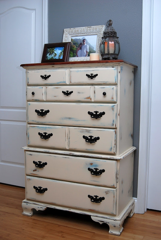 antique chalk painted dresser - Sew Woodsy