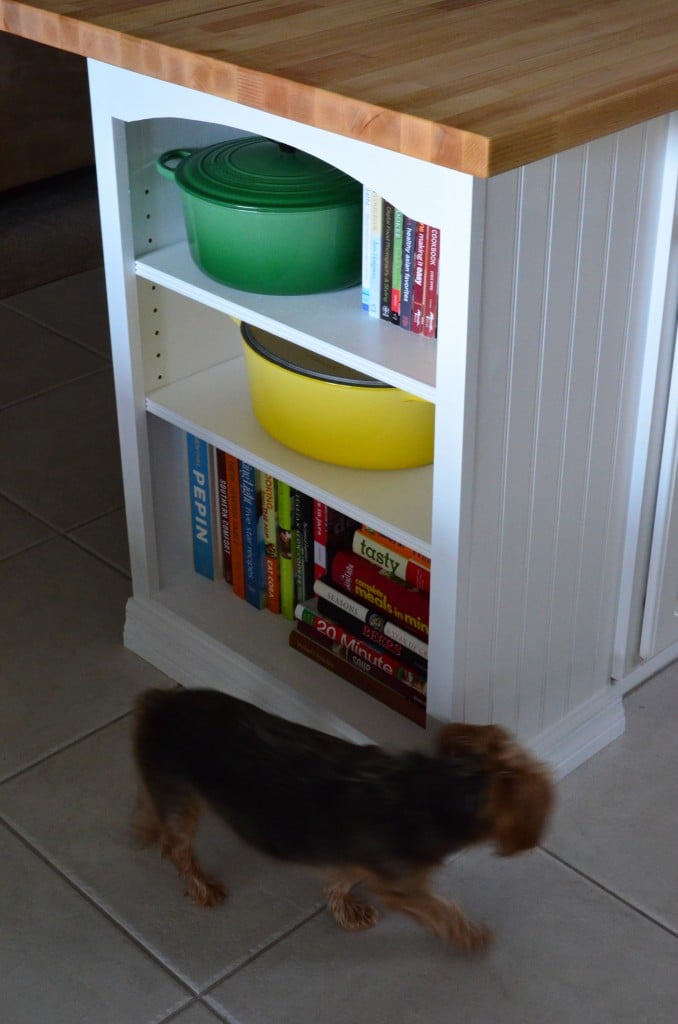 Kitchen Island Custom Bookcase video tutorial created for @homesdotcom by SewWoodsy.com #DIY #kitchen 