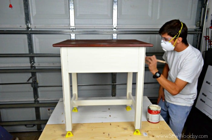 How to Refinish an End Table with #3MDIY