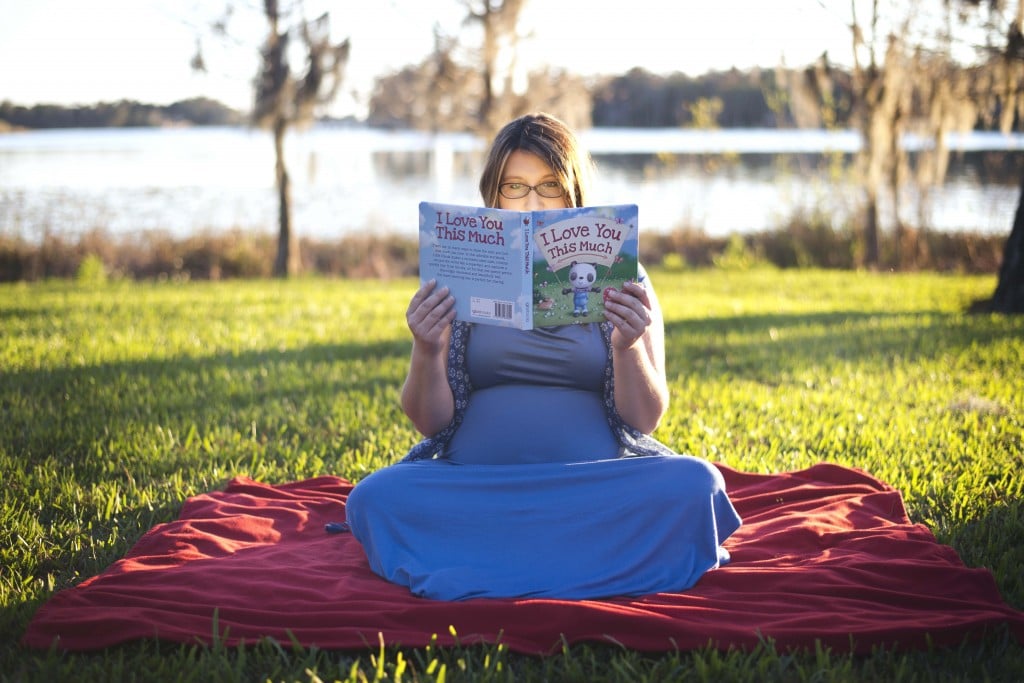 maternity photos from SewWoodsy.com ©ChristyBuonomoPhotography2014