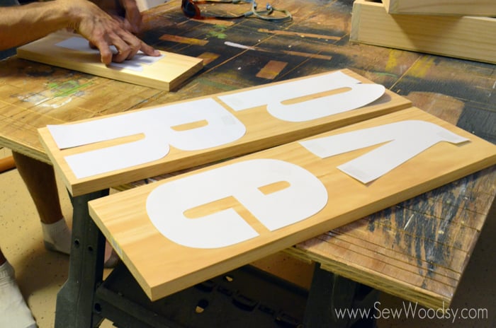 how to cut letters on the scroll saw