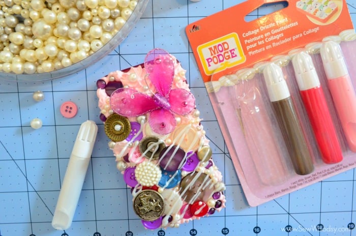 Decoden Button Phone Case with Mod Podge Collage Clay 11