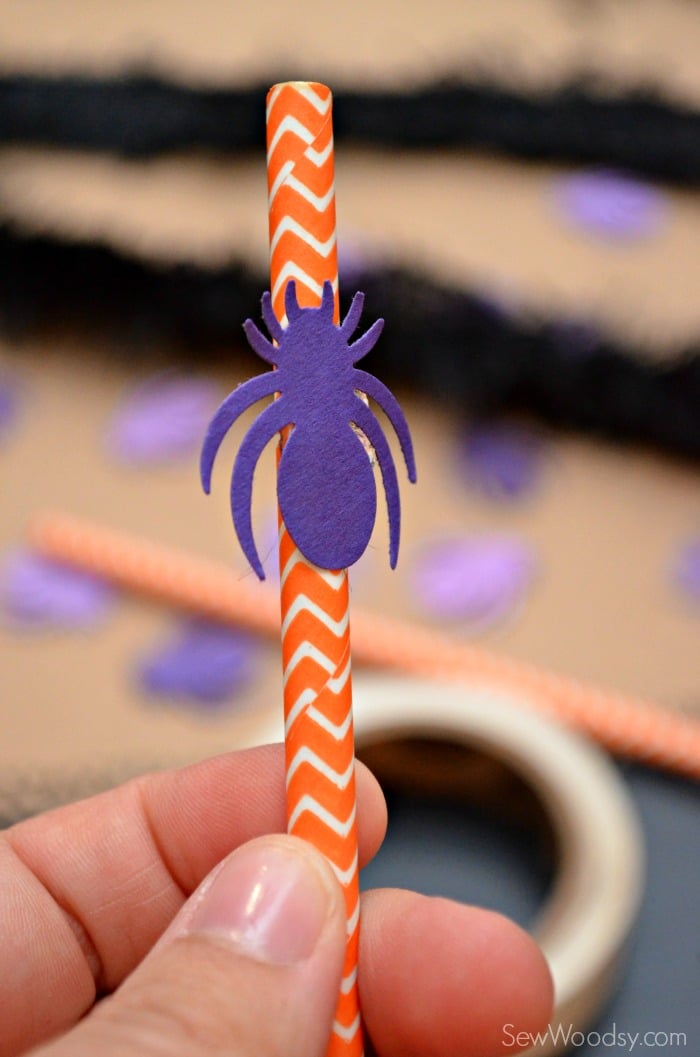 Easy Spider Paper Straws