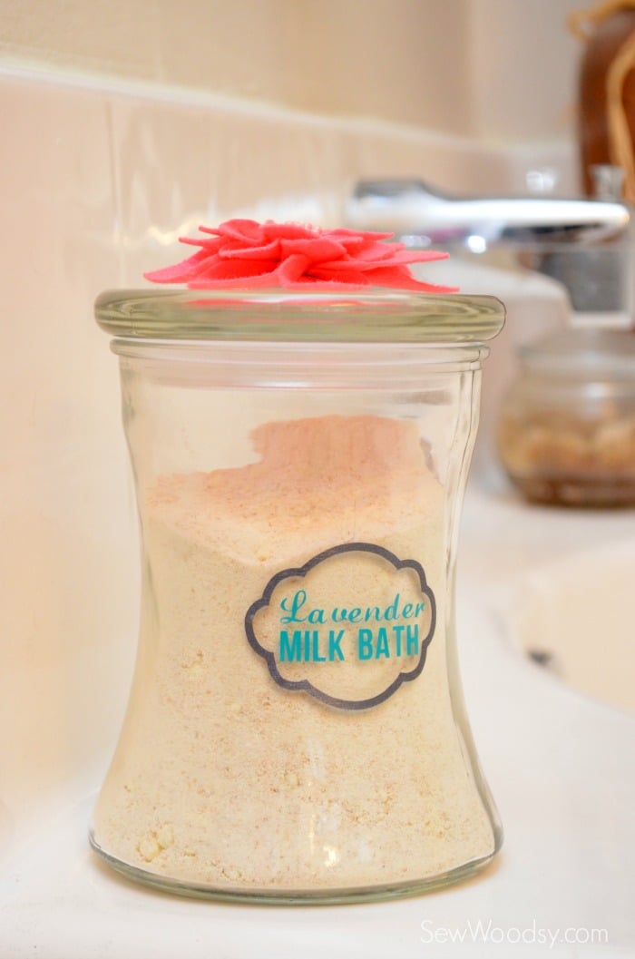 DIY Lavender Milk Bath with Label 12