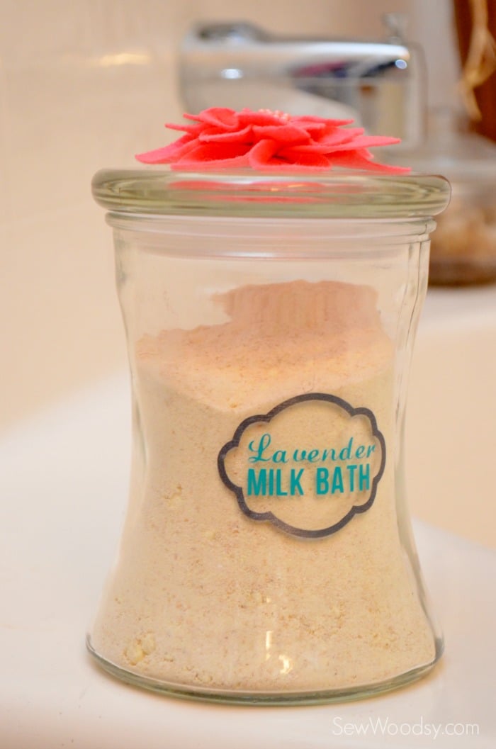 DIY Lavender Milk Bath with Label 17