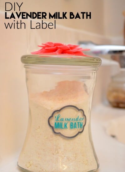 DIY Lavender Milk Bath with Label #imadeit #CricutDesignSpaceStar