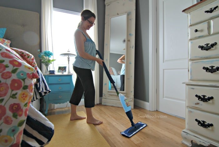 how to clean hardwood floors