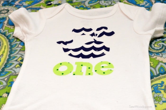 DIY first birthday onesie 