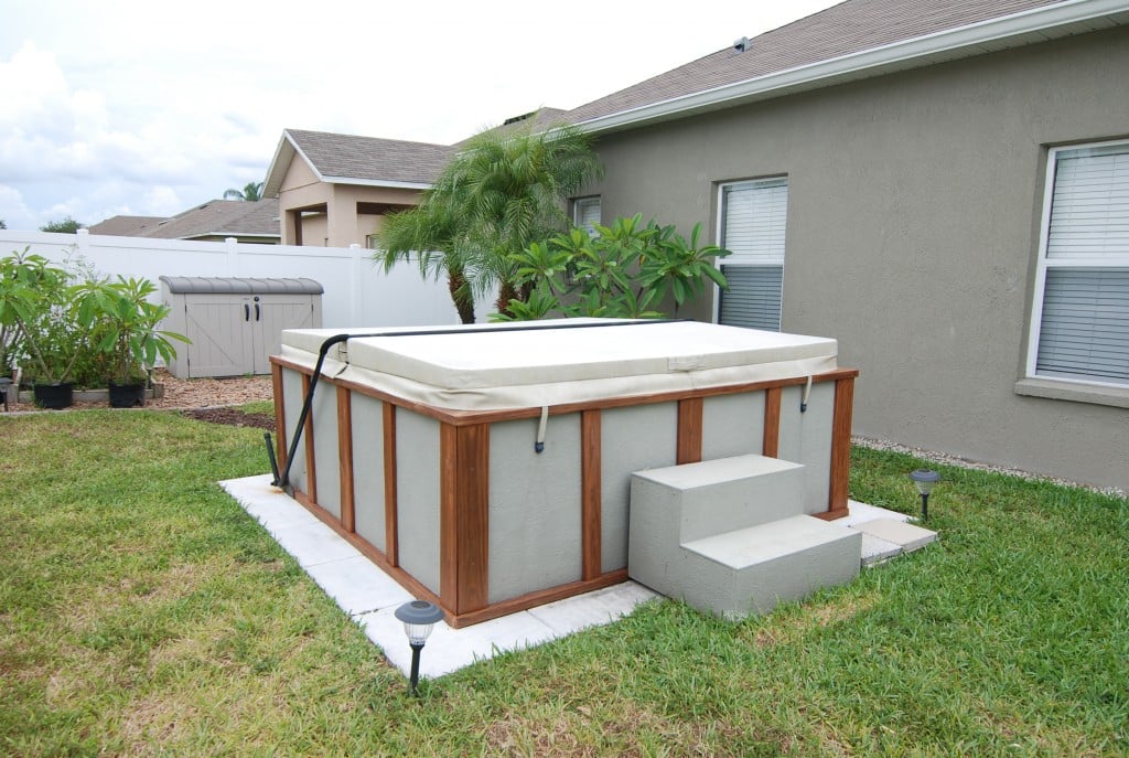 built in hot tub