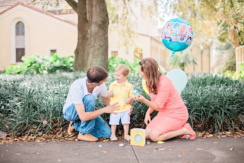 Birthday Photo - terrible 2's family photo with cupcakes