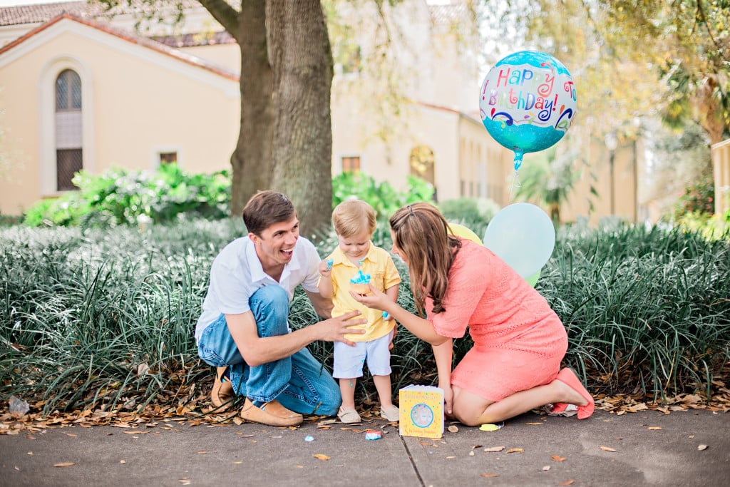 Birthday Photo - terrible 2's family sharing