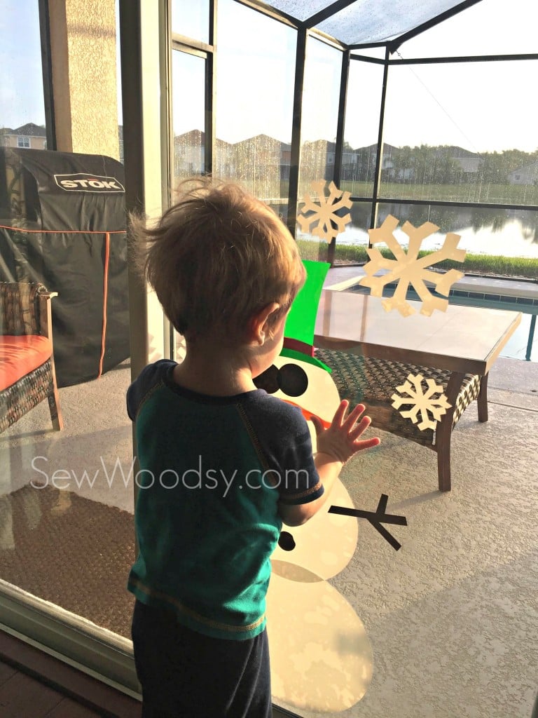 DIY Toddler-Friendly Snowman Window Clings