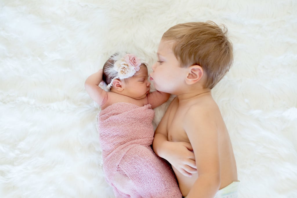 Newborn Sibling Photography