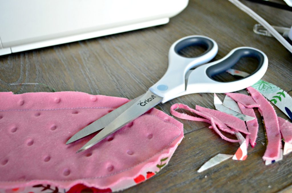 DIY Teething Ring - Scissors