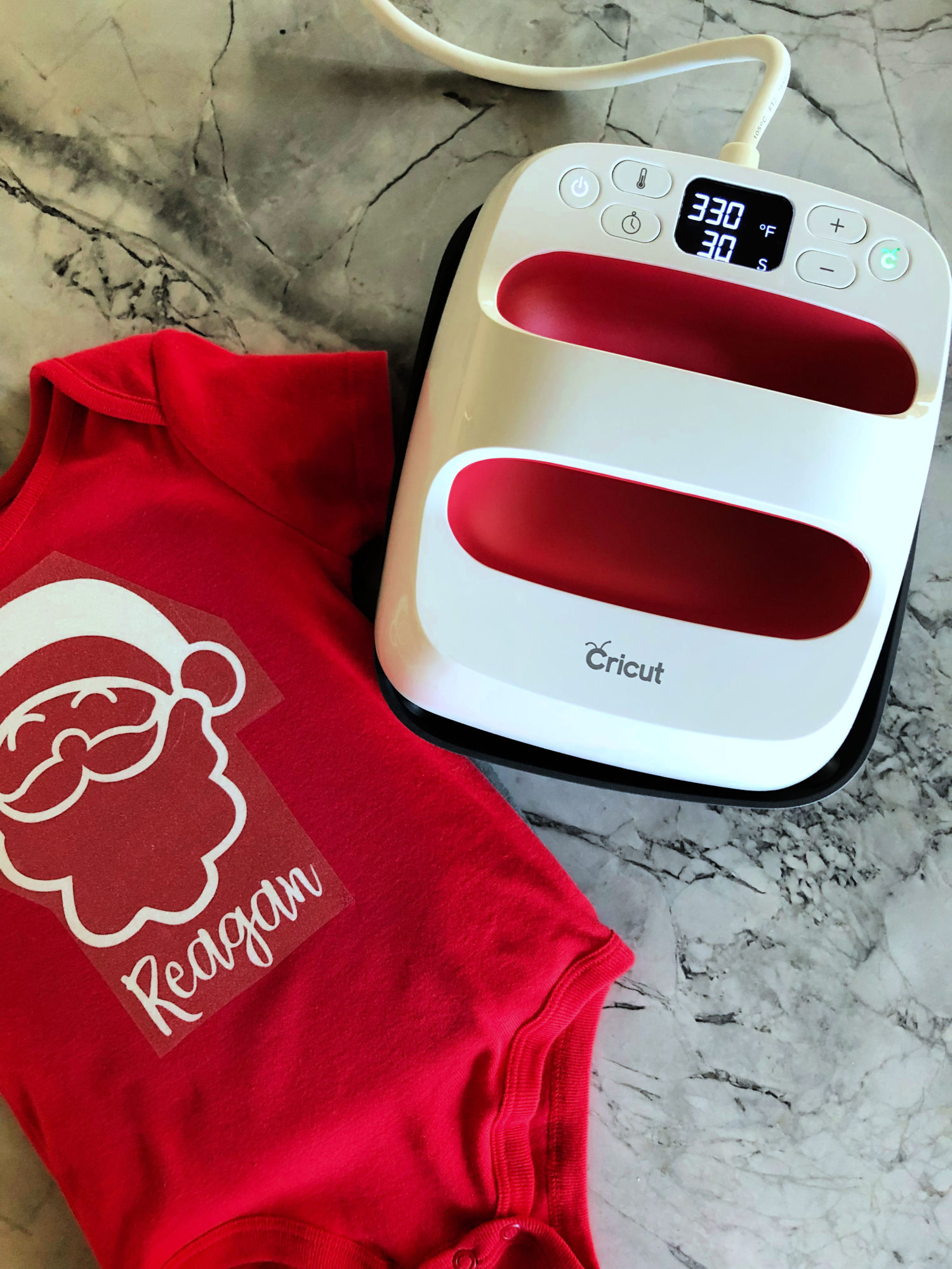 DIY Personalized Santa T-Shirt