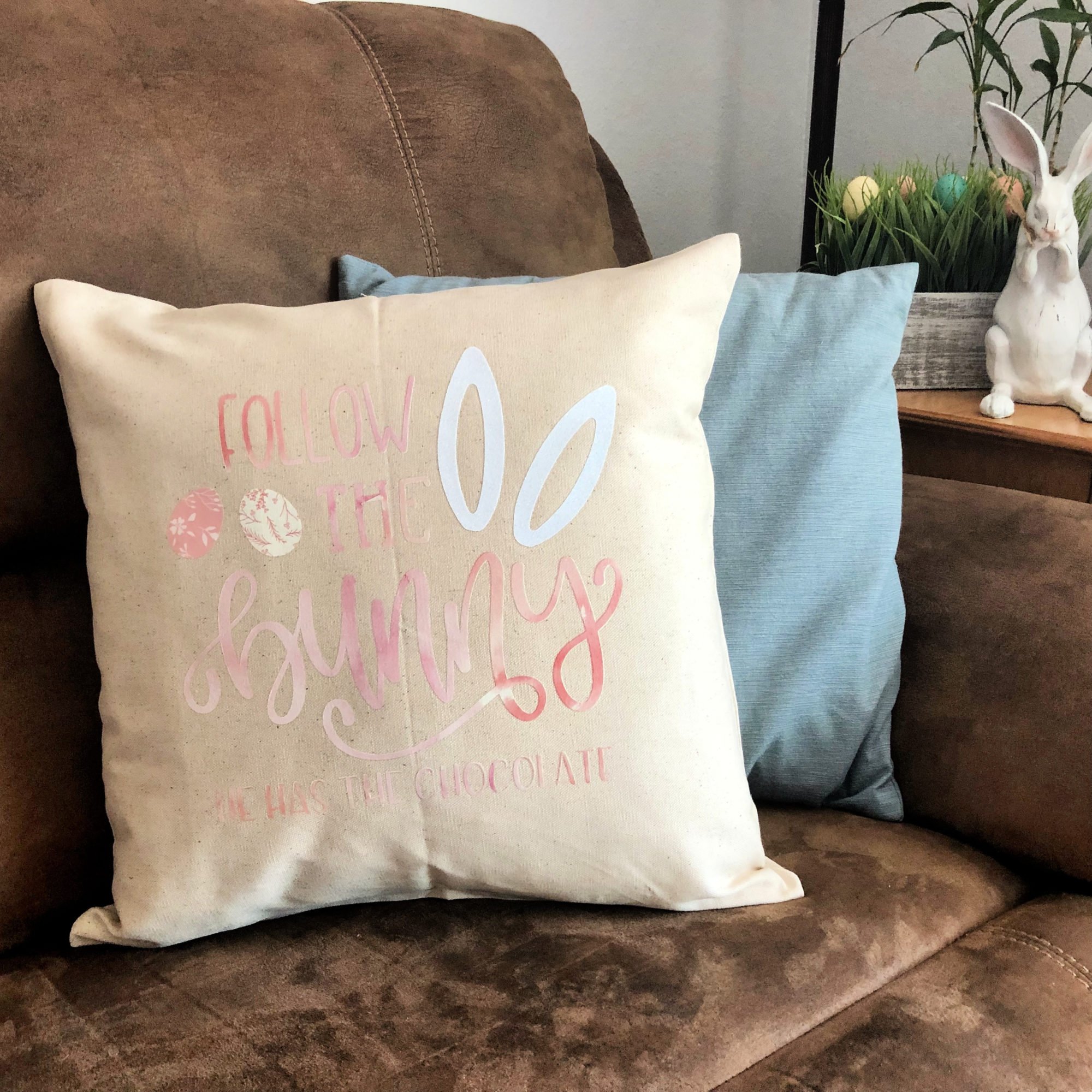 DIY Follow the Bunny Pillow