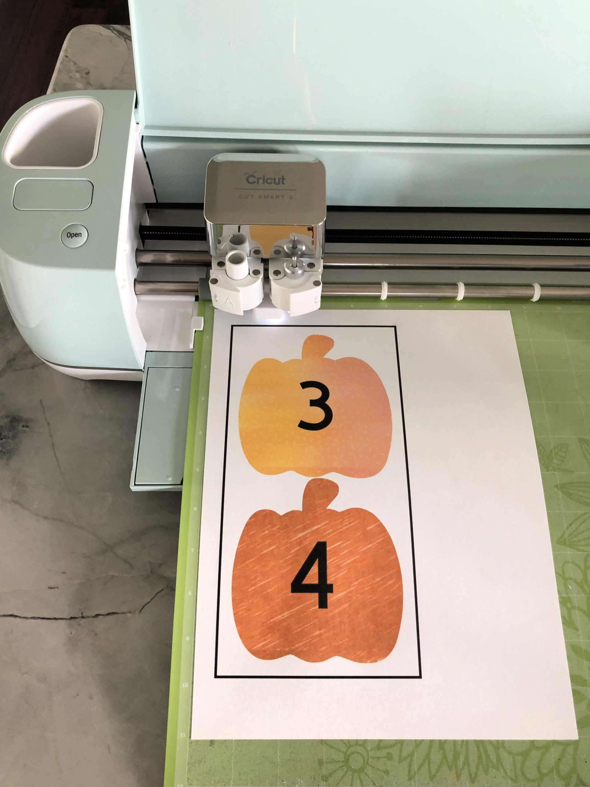 DIY Fishing for Numbered Pumpkins Game using the Cricut Explore Air 2
